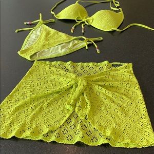 3 piece Vintage Lime Green Bimini set early 1990’s